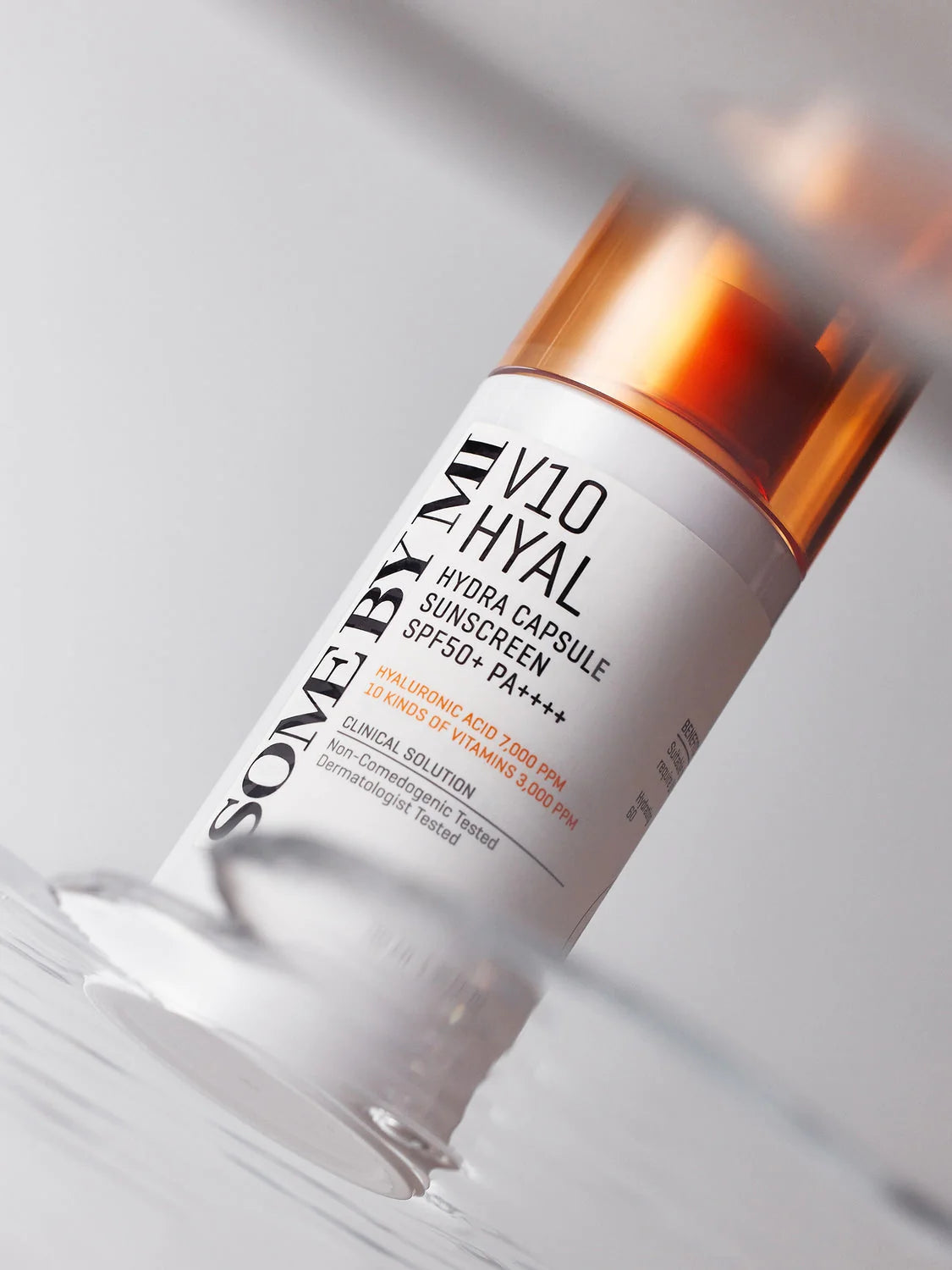 SOME BY MI - V10 Hyal Hydra Capsule Sunscreen - 40ml